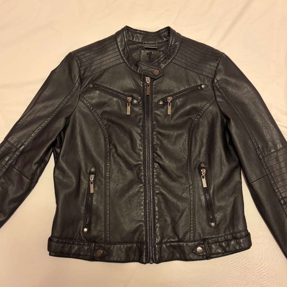 J2 by JouJou Junior’s Faux Leather Jacket Size Large